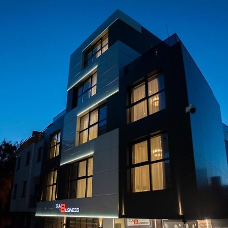 Family Hotel Business Club Shumen Exterior foto